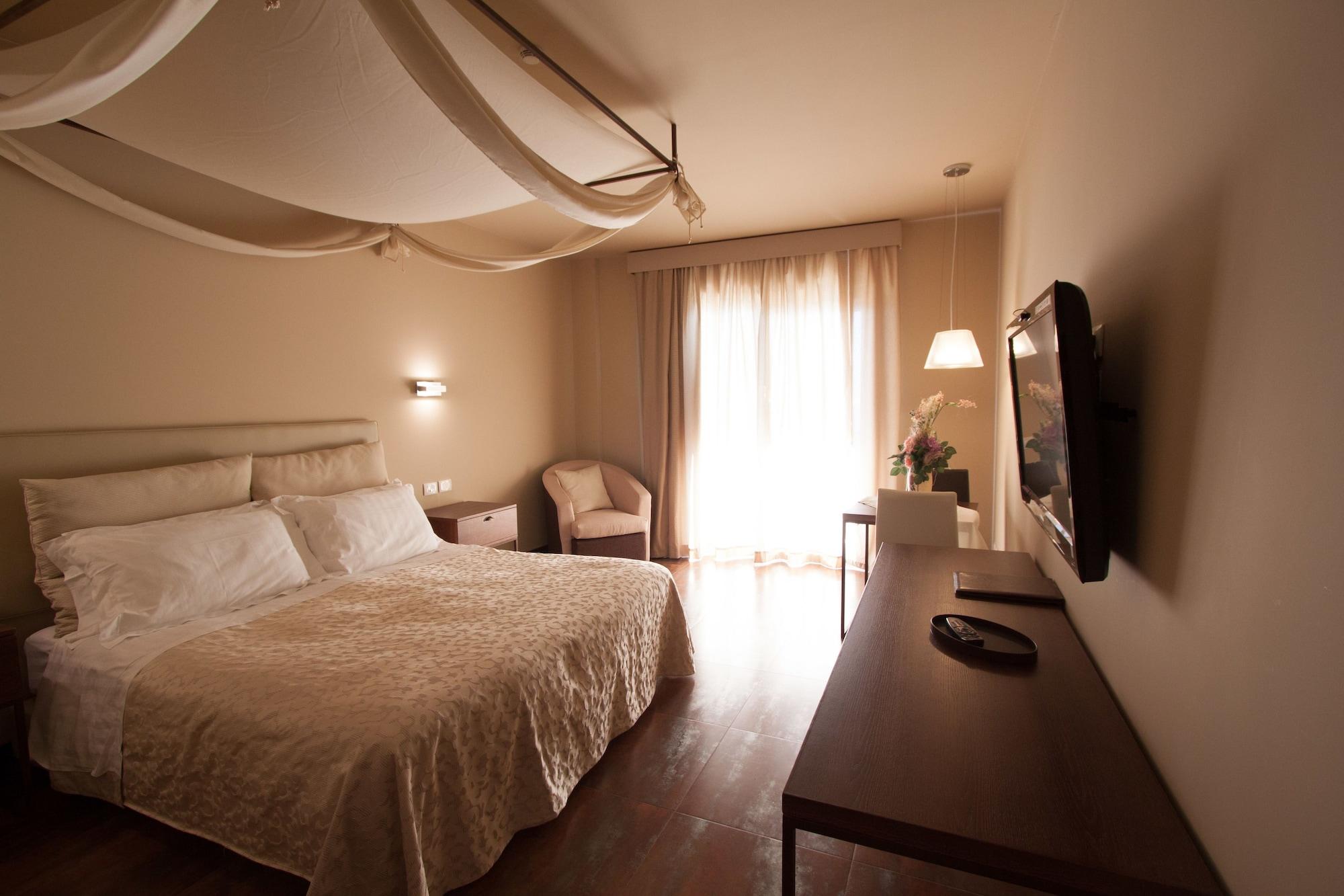 Main Palace Hotel 로칼루메라 외부 사진
