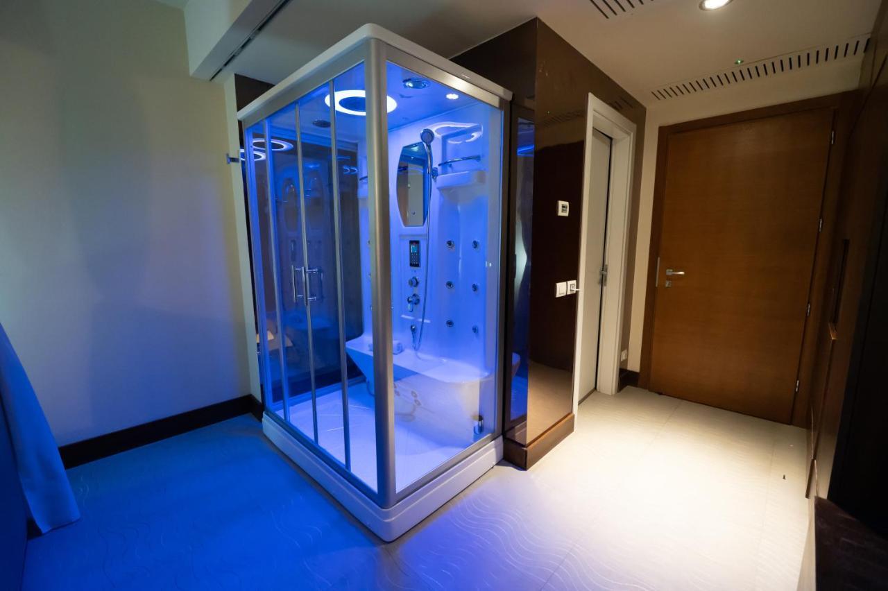 Main Palace Hotel 로칼루메라 외부 사진