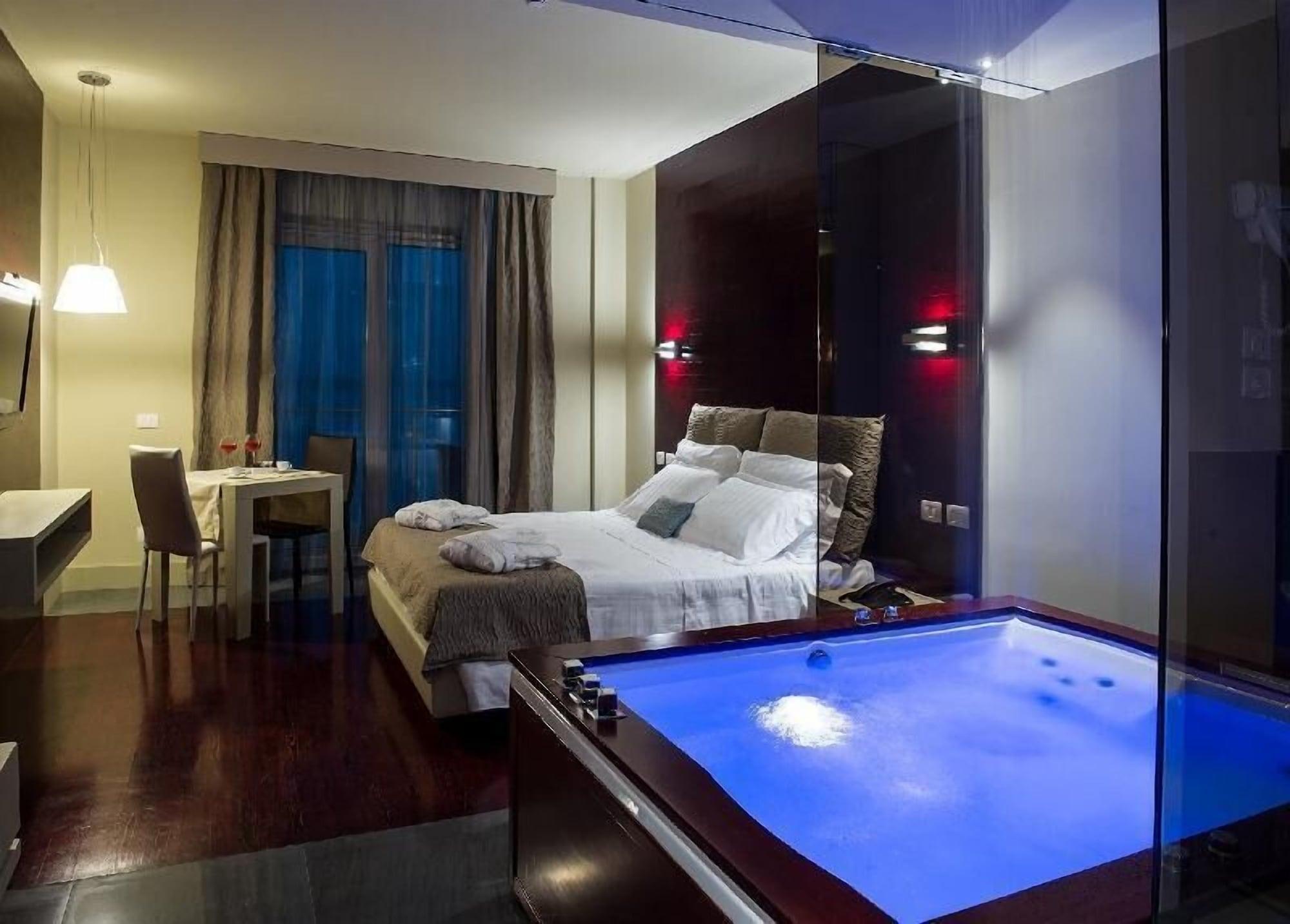 Main Palace Hotel 로칼루메라 외부 사진