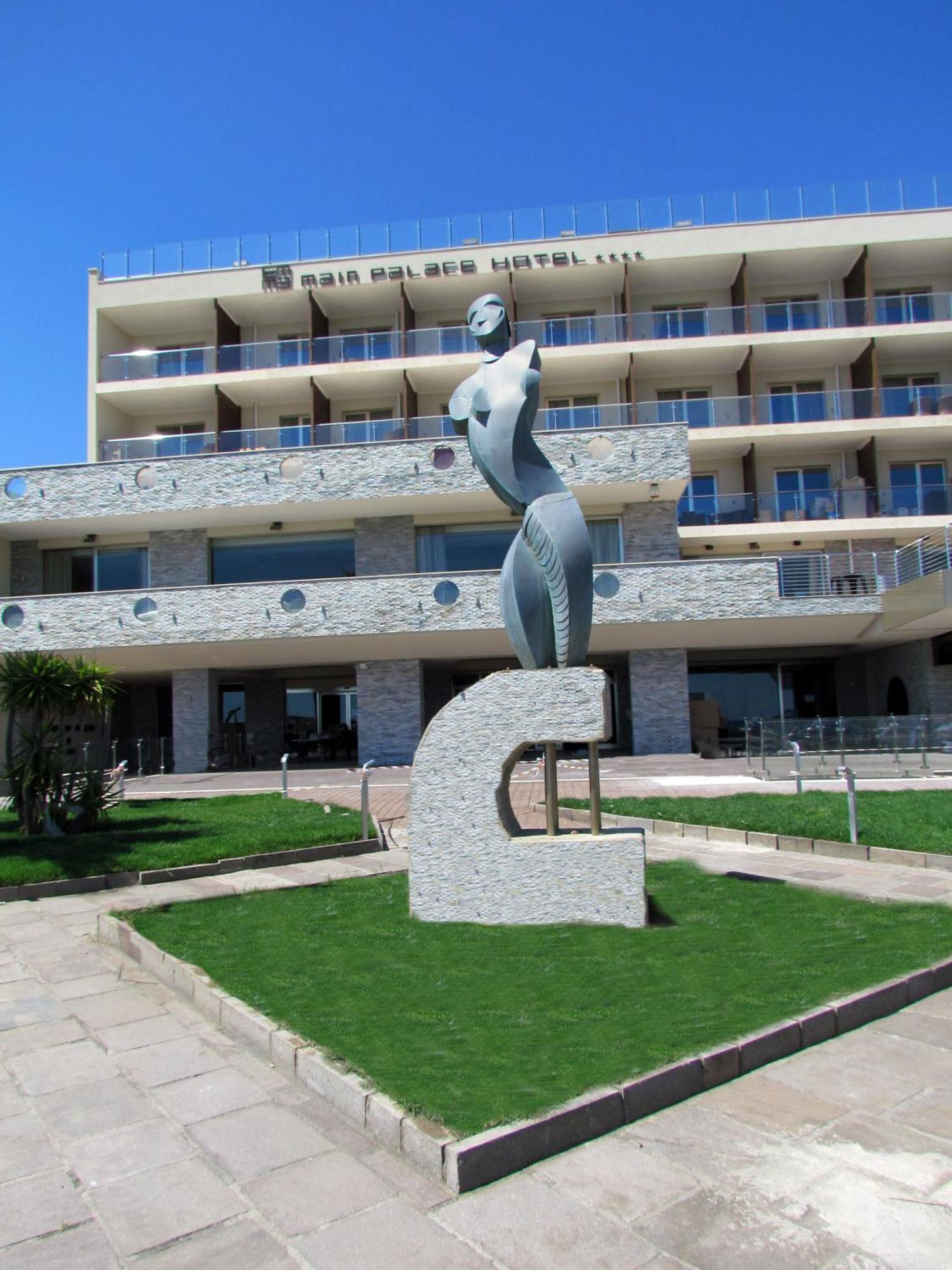 Main Palace Hotel 로칼루메라 외부 사진