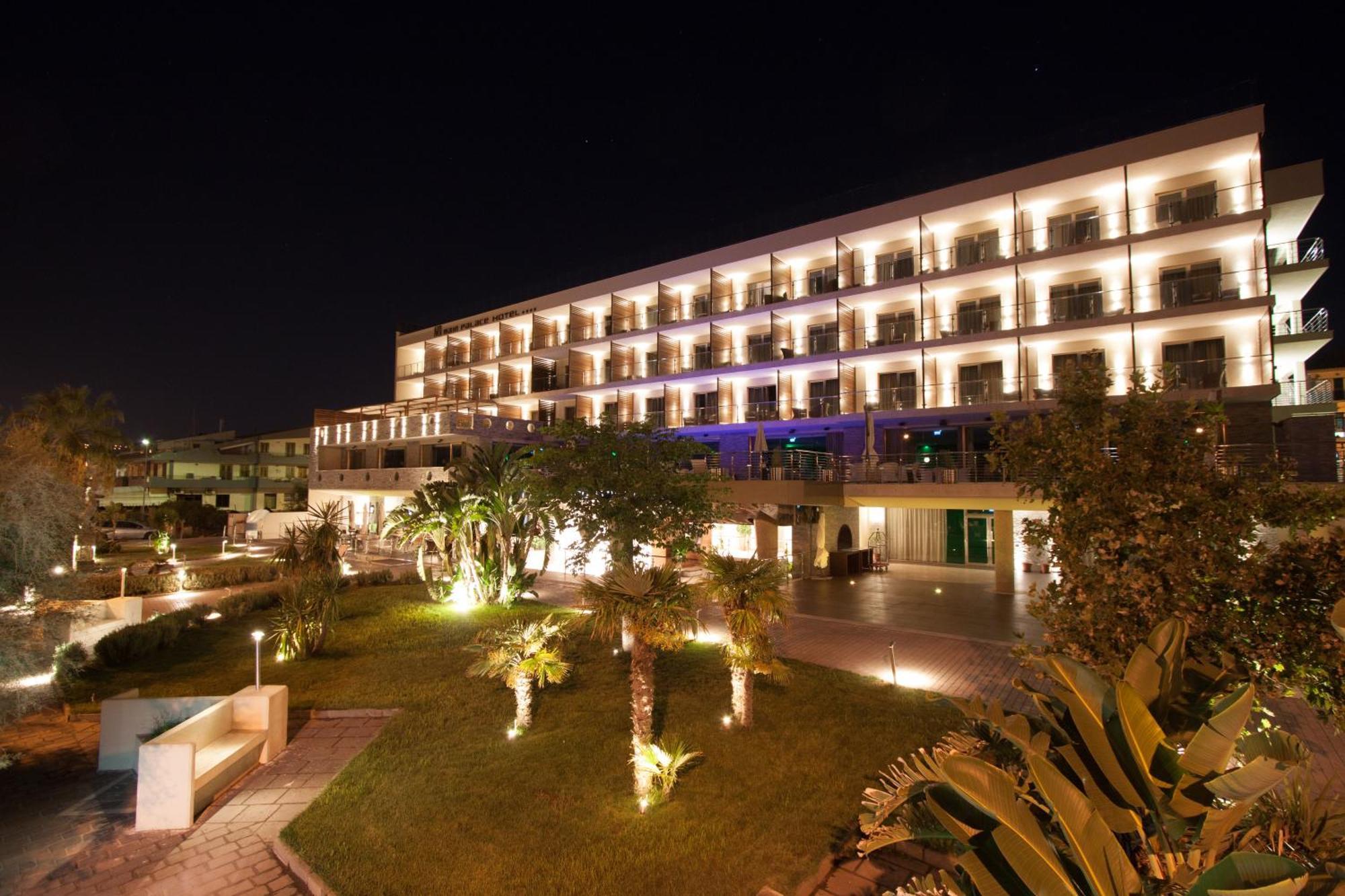 Main Palace Hotel 로칼루메라 외부 사진