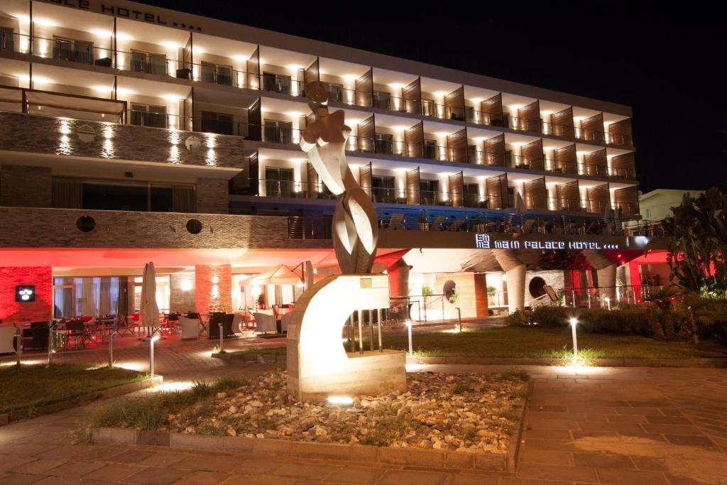 Main Palace Hotel 로칼루메라 외부 사진