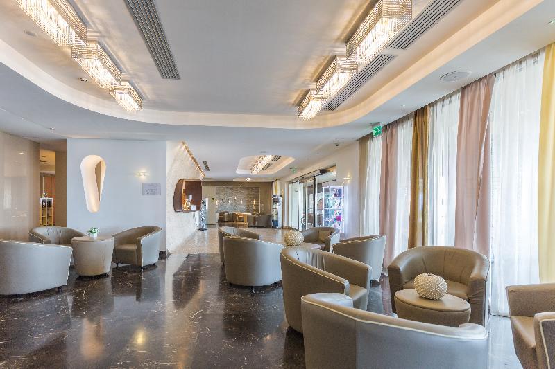Main Palace Hotel 로칼루메라 외부 사진
